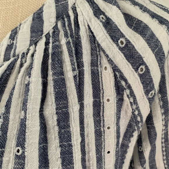 Navy and white strip peasant shirt Size 20, XXL - Picture 5 of 6